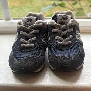 New Balance Kids' Dark Blue and Gray Sneakers